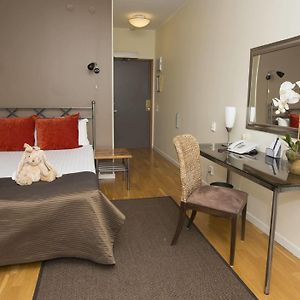 Grand Lit Single Room